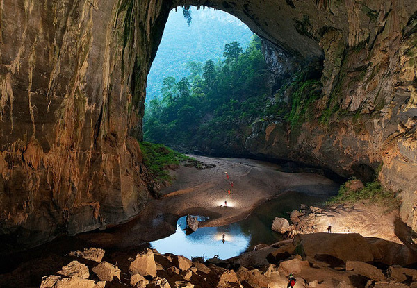 viet-nam-lot-top-50-dia-diem-tham-hiem-hang-dau-the-gioi-wetrekvn
