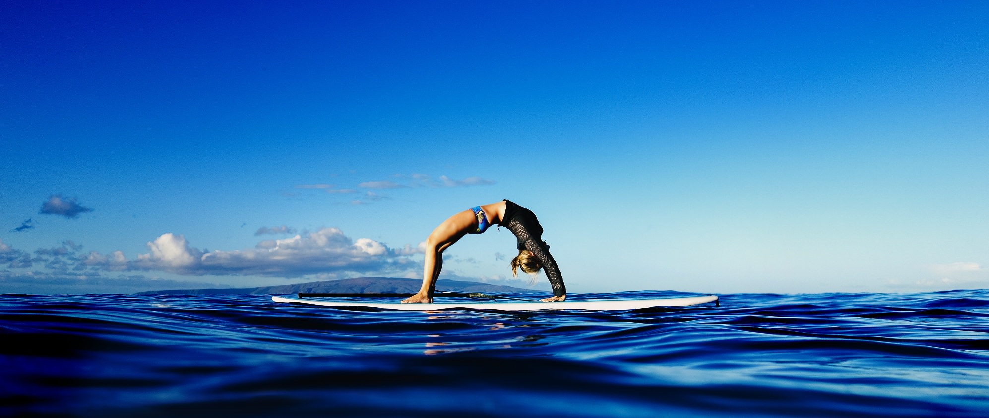 yoga-tren-van-cheo-dung-sup-yoga-wetrek.vn-3