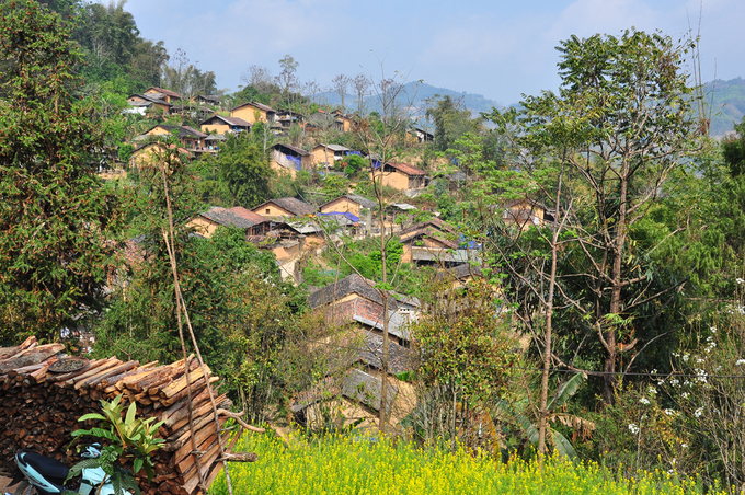 10-diem-san-anh-dep-khi-den-dong-van