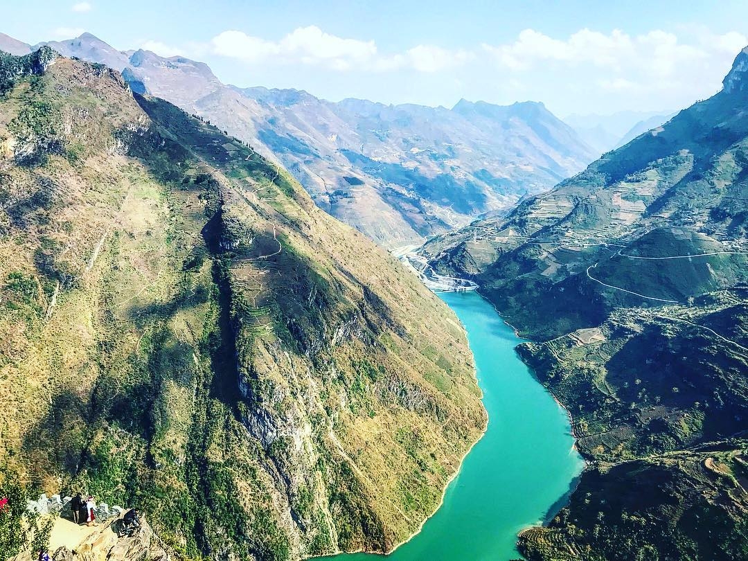 hem-vuc-sau-nhat-dong-nam-a-o-ha-giang