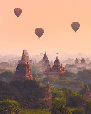 [WeNews] Ngắm khinh khí cầu tuyệt đẹp ở Myanmar