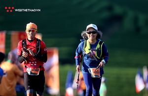 [WeNews] Runner 72 tuổi Châu Smith: Từ Triple7 đến cuộc chạy marathon đầu tiên đáng nhớ ở Việt Nam