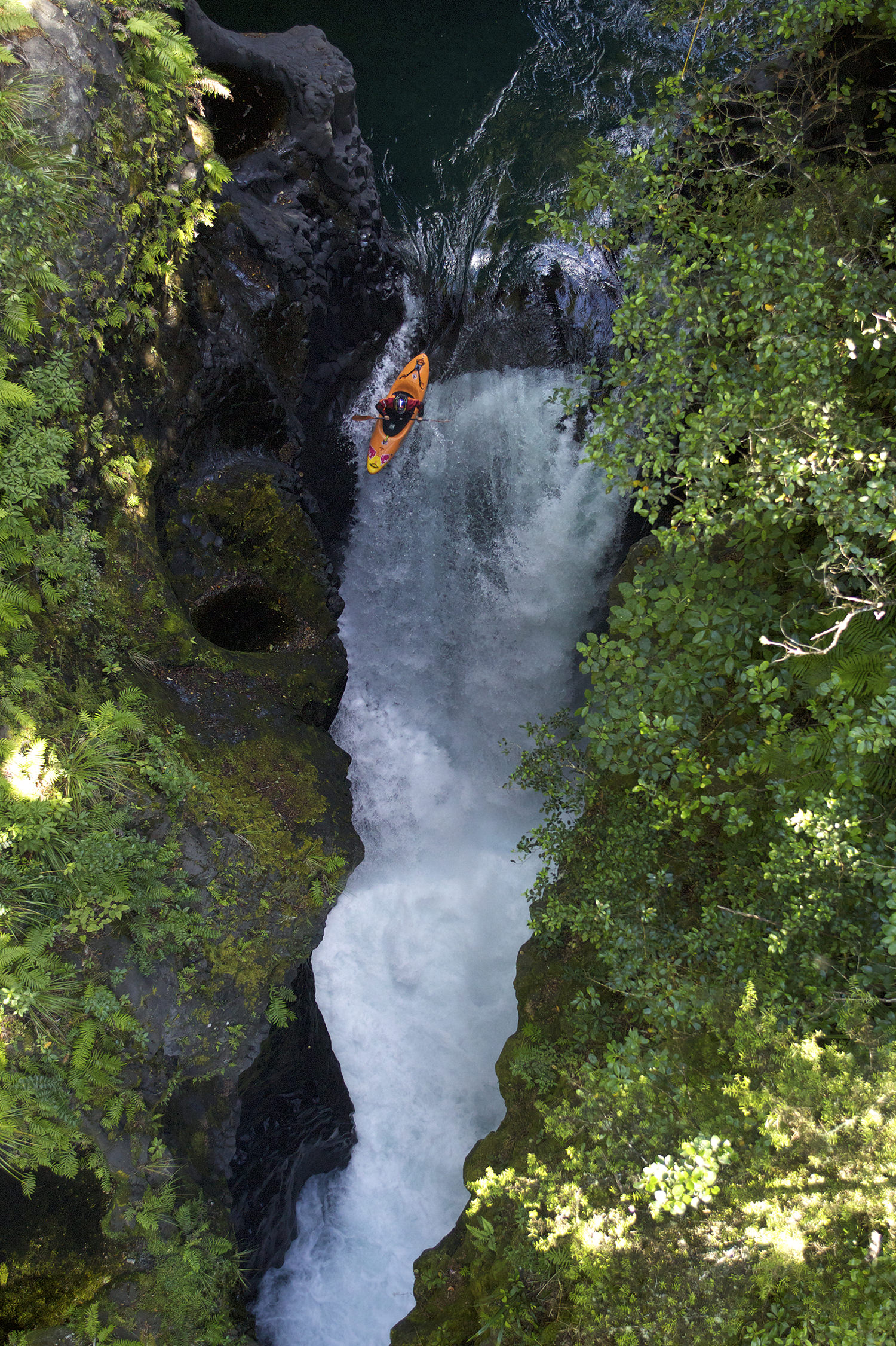 10-ly-do-khien-ban-do-guc-truoc-mot-chiec-kayak-wetrek.vn