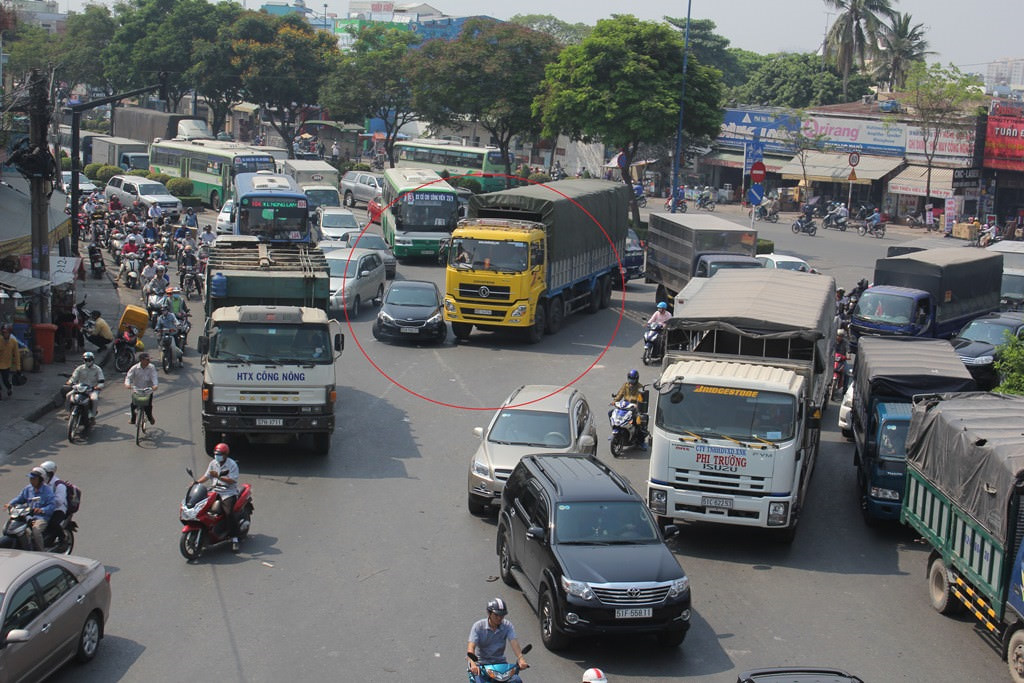 Canh-bao-cac-diem-den-tren-tuyen-duong-xuyen-Viet-wetrek.vn