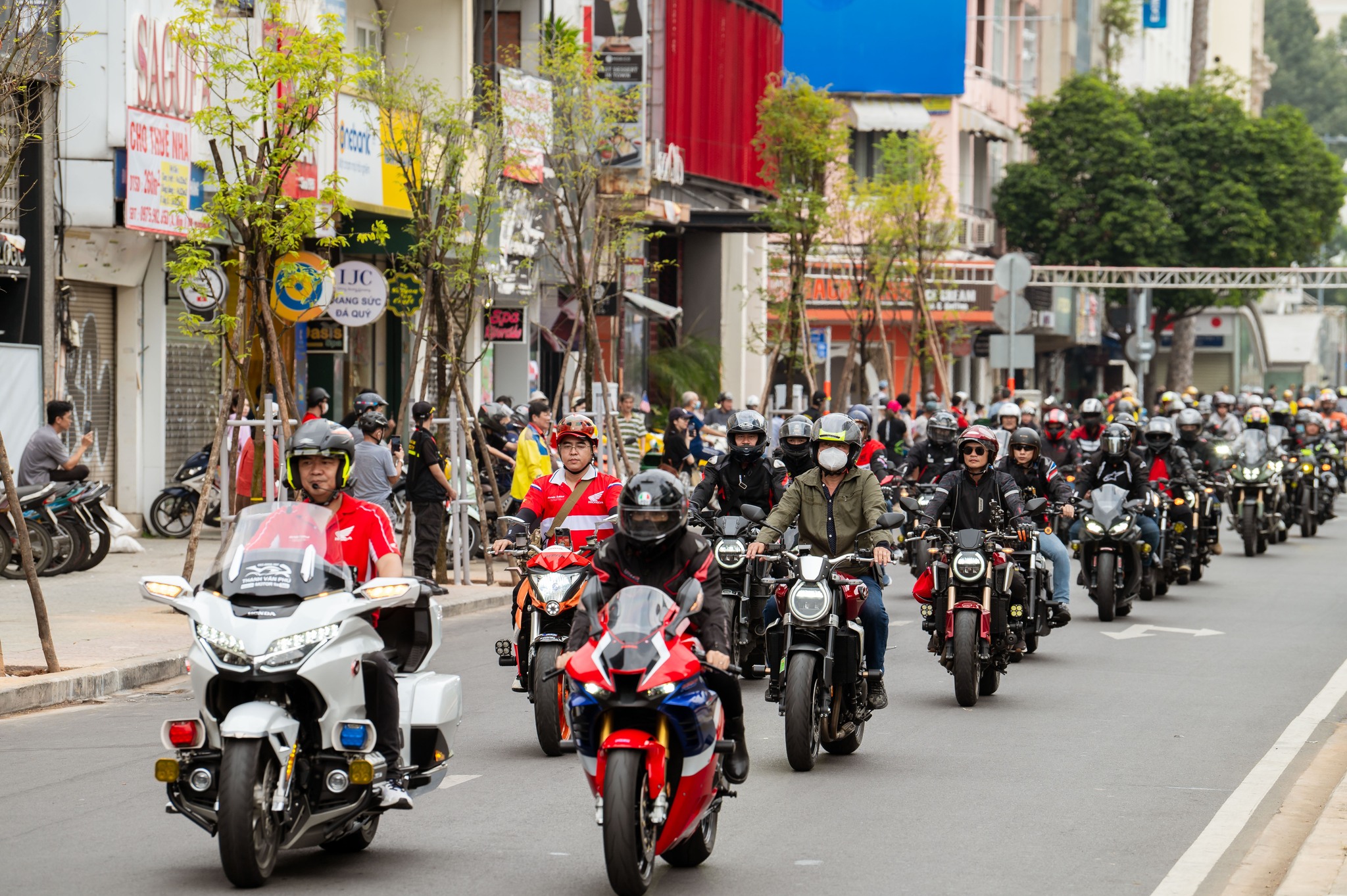 Diễu hành xe Honda Thanks Day 2023