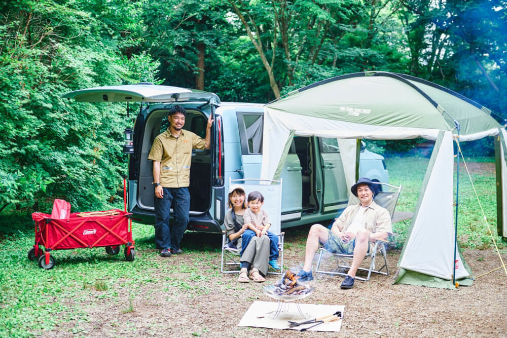 Gia đình và Coleman Kanda tận hưởng chuyến cắm trại gia đình trong STEPWGN mới (Step Wagon)