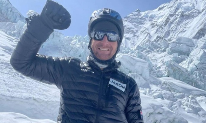 Người đàn ông Australia tử nạn khi chinh phục đỉnh Everest cách đây 3 tuần. Ảnh: News.com.au.