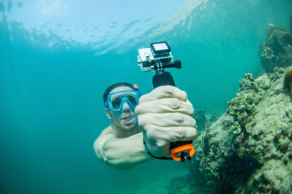 Gay-cam-tay-Buoy-Diving-WETREK.VN