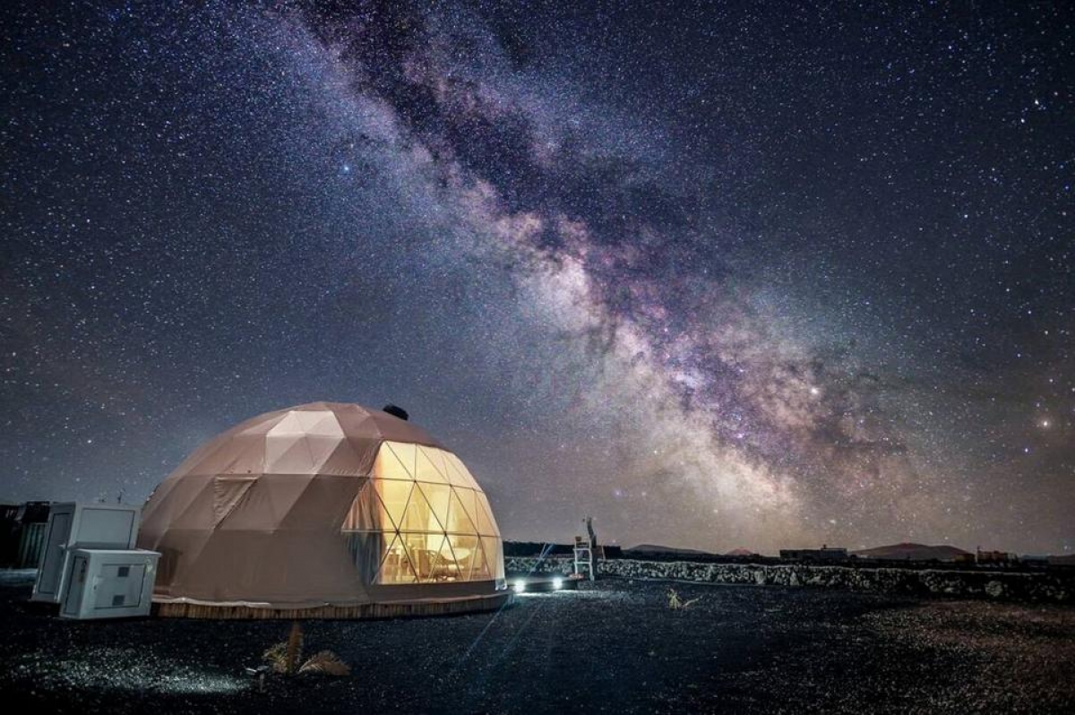 glamping-trao-luu-du-lich-xa-xi-moi-tai-chau-au-wetrekvn