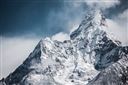 [WeNews] Nepal lần đầu tiên đo lại độ cao Everest bằng công nghệ hiện đại, thách thức kết quả từ 170 năm qua