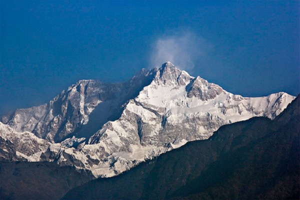 5-ngon-nui-quy-du-con-dang-so-hon-everest-wetrekvn.jpg