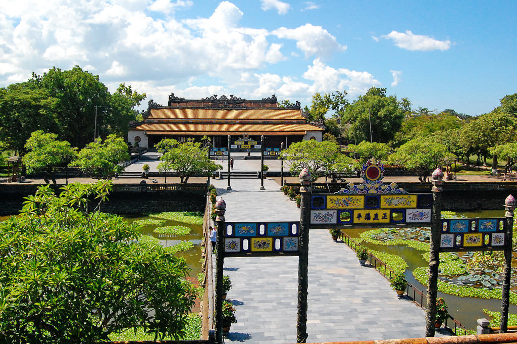 Tro-lai-Hue-thuong