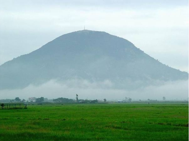 Khám phá hồ nước ngọt nhân tạo lớn nhất Việt Nam4
